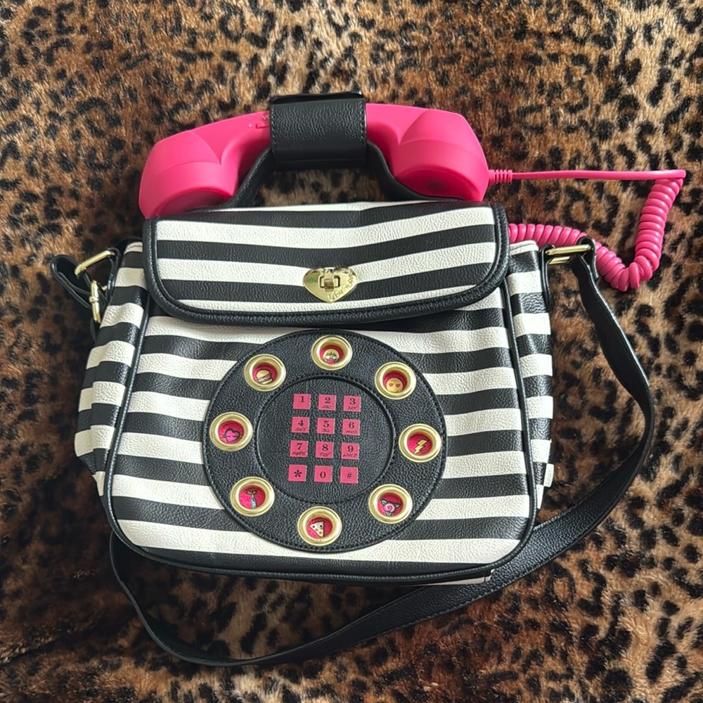 Betsey Johnson Phone Bag